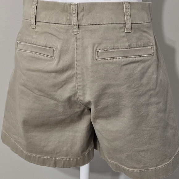 NWT J. Crew 5" Stretch Chino Khaki Short Women's Size 4 - Picture 5 of 13
